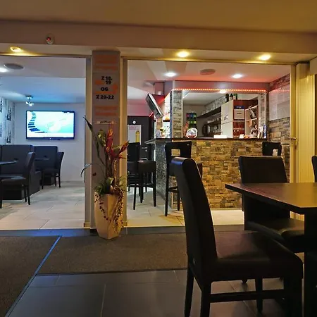 Hotel Design Rangau 3*